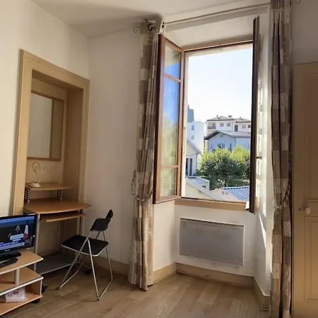 Coquet Meuble T2 -2 Velos, Prox Lac-veille Ville- Gare * Annecy