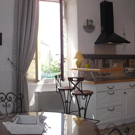 Apartamento Coquet Meuble T2 -2 Velos, Prox Lac-veille Ville- Gare *